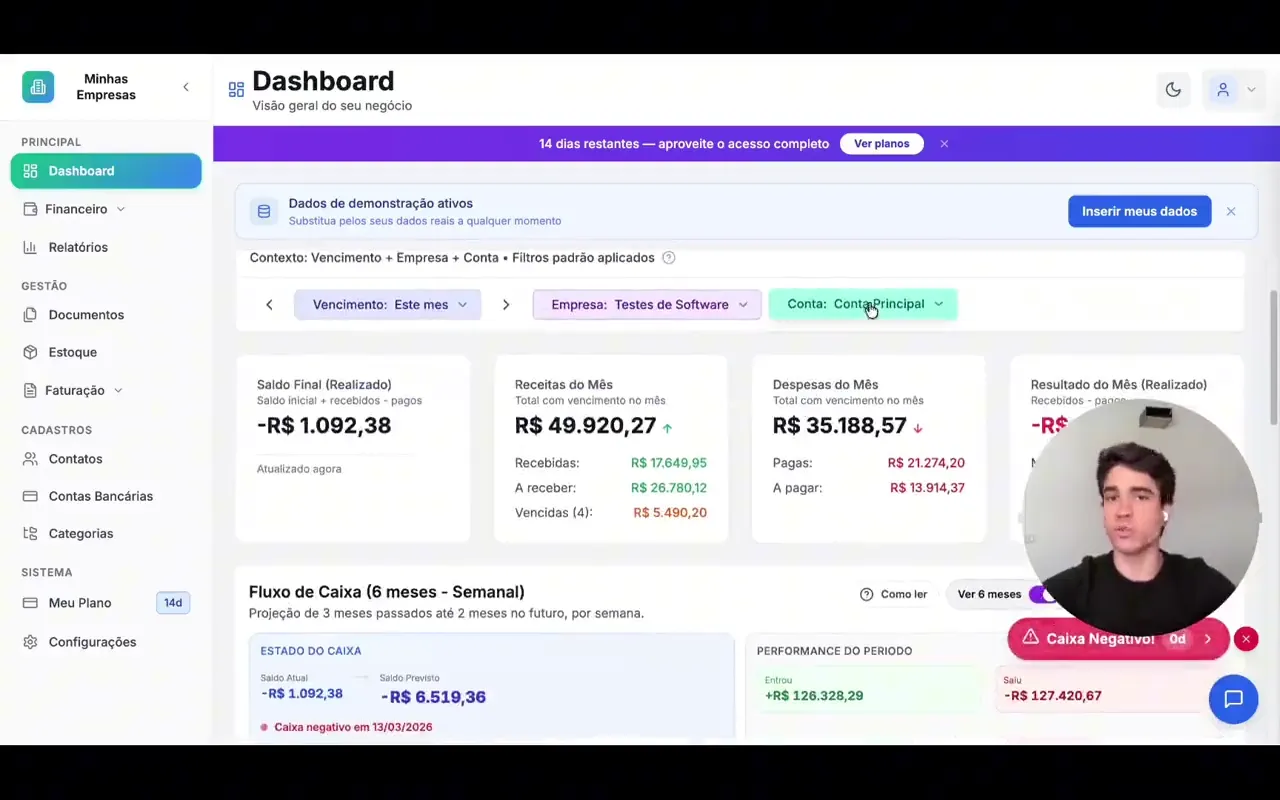 Preview do dashboard do Planilha de Fluxo mostrando controle financeiro